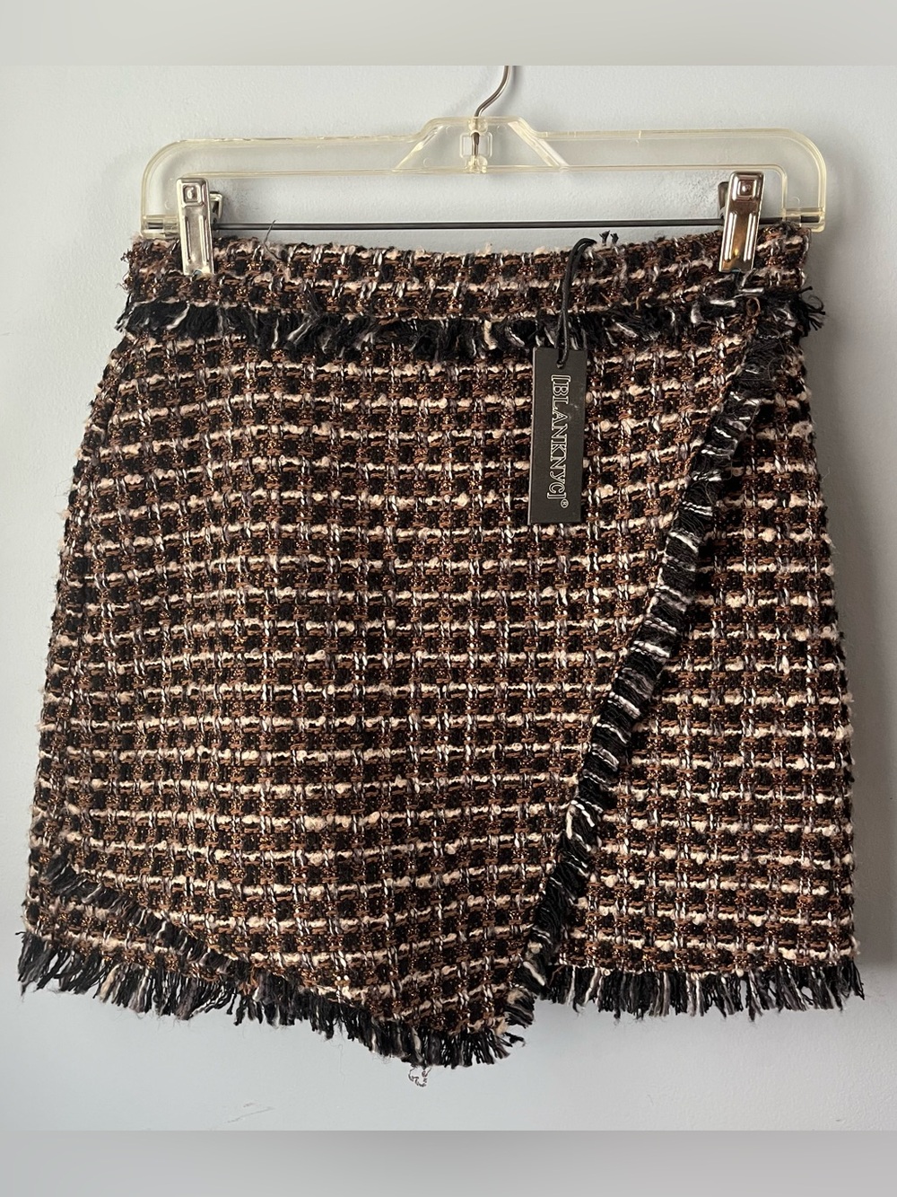 NWT Blank NYC Brown & Black Metallic Tweed Fringe Wrap Mini Skirt Waist Size 26”
